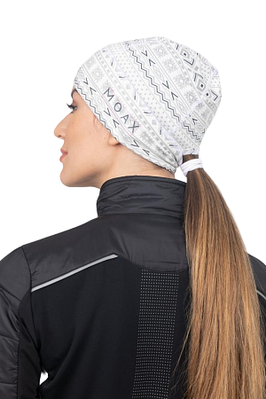 Шапка MOAX TISTA PONY TAIL с отверстием W white print